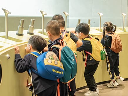 Scent Lab Study Camp Launches: Learn Perfumery at the Museum