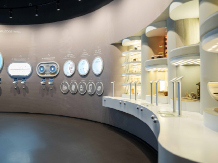 What High-End Fragrance Brands Look for in ODM Partners
